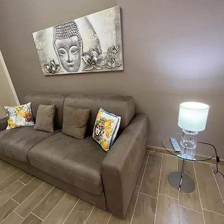 Apartmán Attico Briccarello -intero Appartamento- Air Conditioned-elegant With Free Wifi, Near Inalpi Arena And Sporting Club Torino-olimpyc Stadium