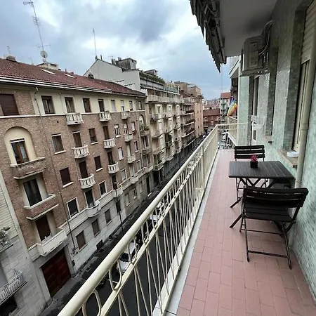 Attico Briccarello -intero Appartamento- Elegant With Free Wifi , Air Conditioned, Near Inalpi Arena And Sporting Club Torino-olimpyc Stadium Turín