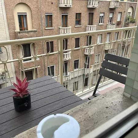 Apartmán Attico Briccarello -intero Appartamento- Elegant With Free Wifi , Air Conditioned, Near Inalpi Arena And Sporting Club Torino-olimpyc Stadium Turín