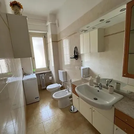 아파트 Attico Briccarello -intero Appartamento- Elegant With Free Wifi , Air Conditioned, Near Inalpi Arena And Sporting Club Torino-olimpyc Stadium