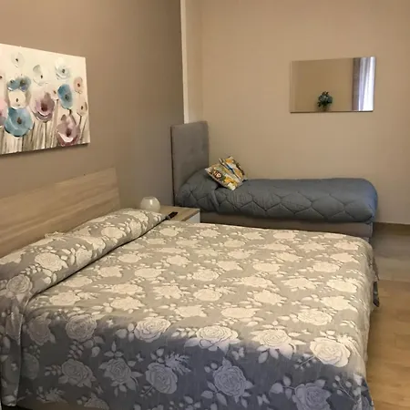 Apartmán Attico Briccarello -intero Appartamento- Air Conditioned-elegant With Free Wifi, Near Inalpi Arena And Sporting Club Torino-olimpyc Stadium