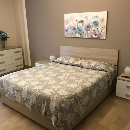 Apartmán Attico Briccarello -intero Appartamento- Air Conditioned-elegant With Free Wifi, Near Inalpi Arena And Sporting Club Torino-olimpyc Stadium Turín