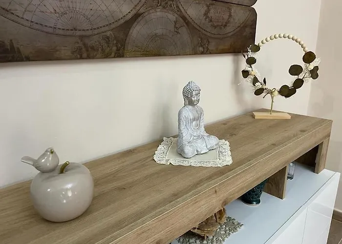 Attico Briccarello: Elegant Near Palaalpitour And Olympic Stadium Apartment *