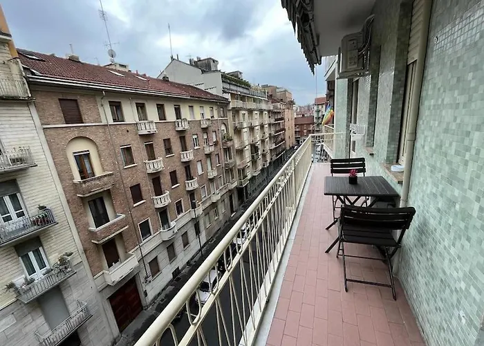 Attico Briccarello -intero Appartamento- Elegant With Free Wifi , Air Conditioned, Near Inalpi Arena And Sporting Club Torino-olimpyc Stadium Turín
