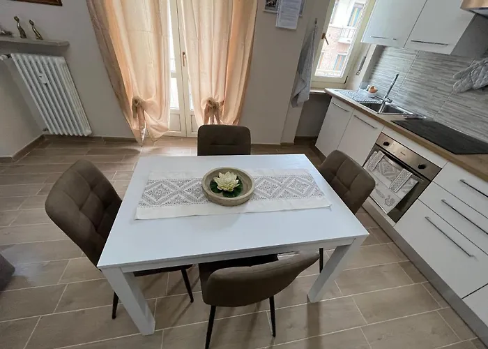 Attico Briccarello: Elegant Near Palaalpitour And Olympic Stadium Apartment