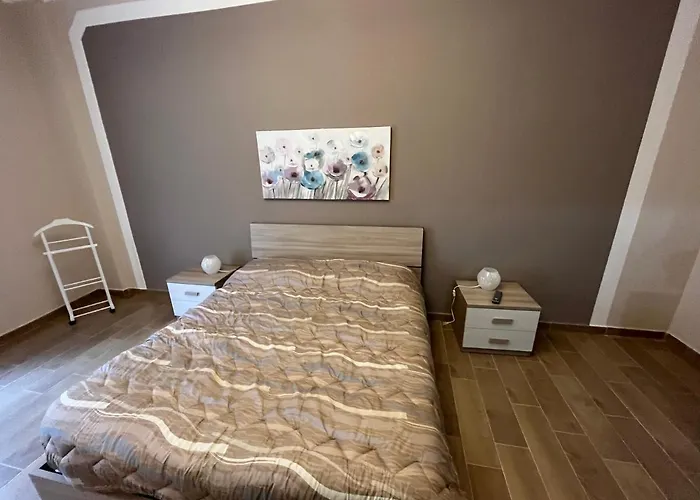 Attico Briccarello: Elegant Near Palaalpitour And Olympic Stadium